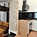 Bialy Kruk Vis-a-vis Jasnej Gory Apartment *