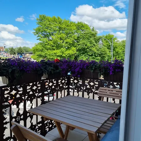 شقة Bialy Kruk Vis-a-vis Jasnej Gory