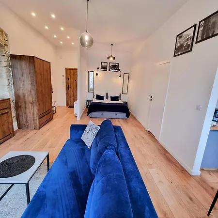 Bialy Kruk Vis-a-vis Jasnej Gory شقة *