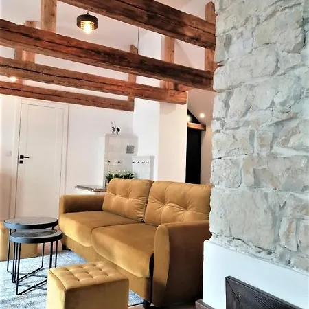 شقة Bialy Kruk Vis-a-vis Jasnej Gory *