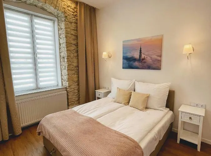 Apartment Bialy Kruk Vis-a-vis Jasnej Gory